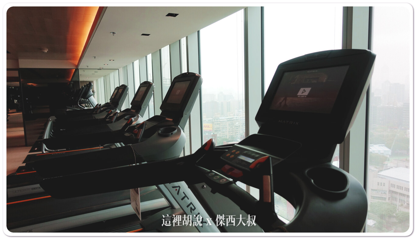 台北國泰萬怡酒店 典雅內斂的商務型酒店：健身房