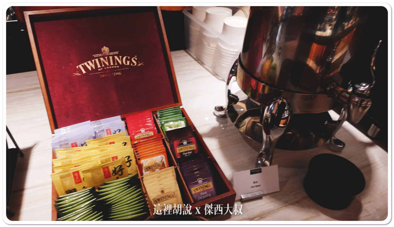 台北國泰萬怡酒店 典雅內斂的商務型酒店：MJ KITECHEN 早餐