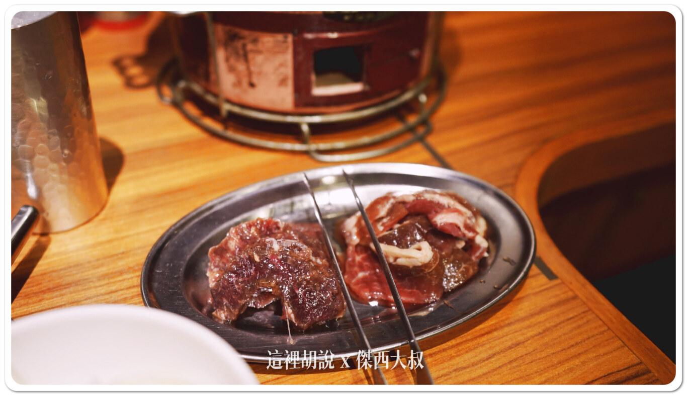這樣吃完全部大概兩千多塊包含我的飲料喝酒不開車 開車不喝酒 未滿十八歲請勿飲酒