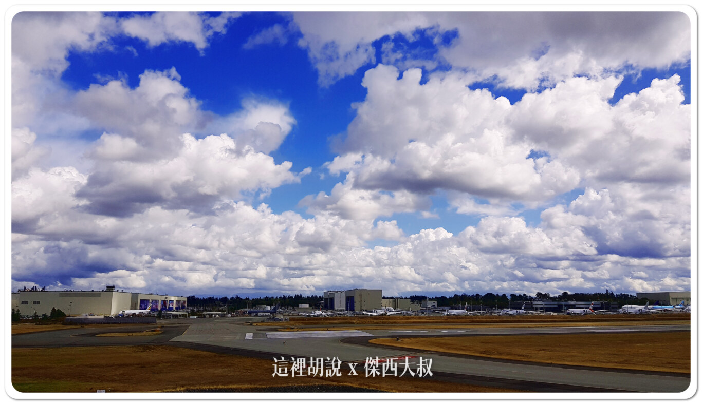 最左邊的建築物就是波音艾佛雷特工廠