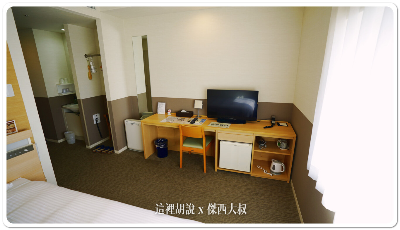 整體空間行李可以輕鬆打開沒問題
