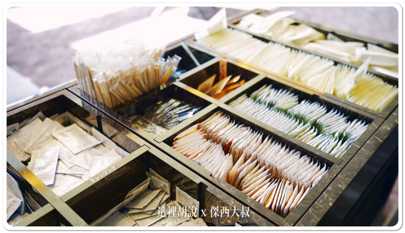有明 芬迪別墅大飯店 VILLA FONTAINE GRAND 直通有明花園購物中心：飯店大廳