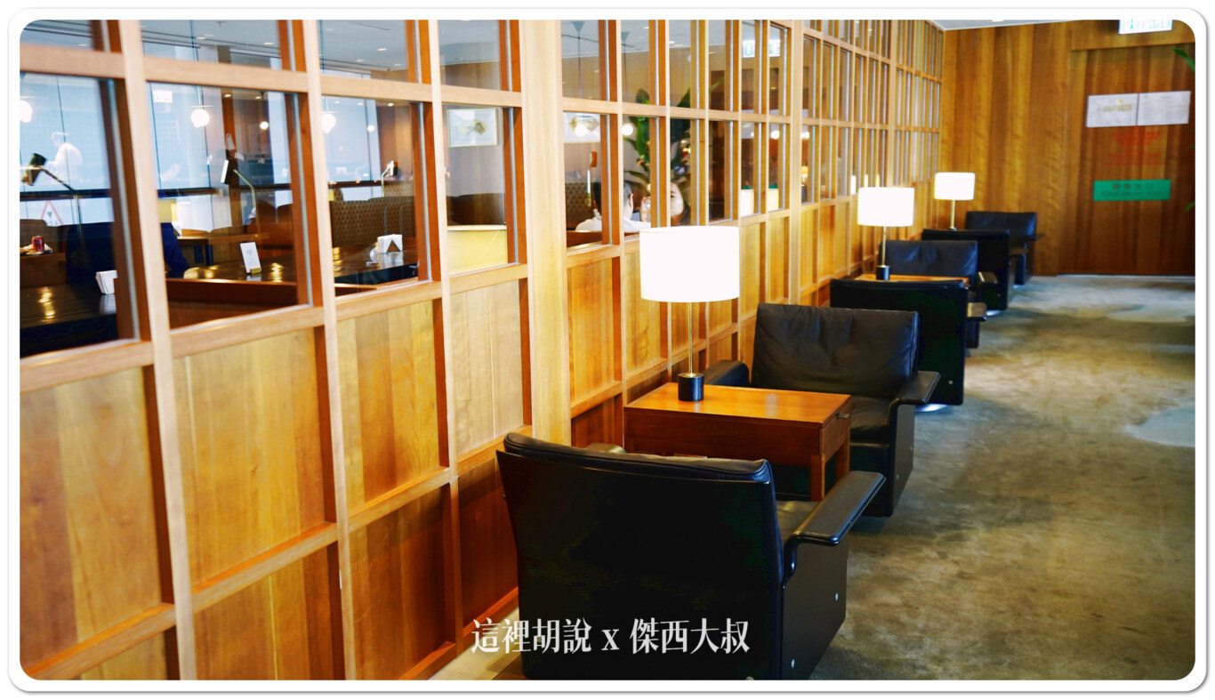 國泰航空香港貴賓室 THE PIER 玉衡堂 時間夠就來這 傑西最喜歡來這喝茶：第三區 「風味坊 Noodle Bar」
