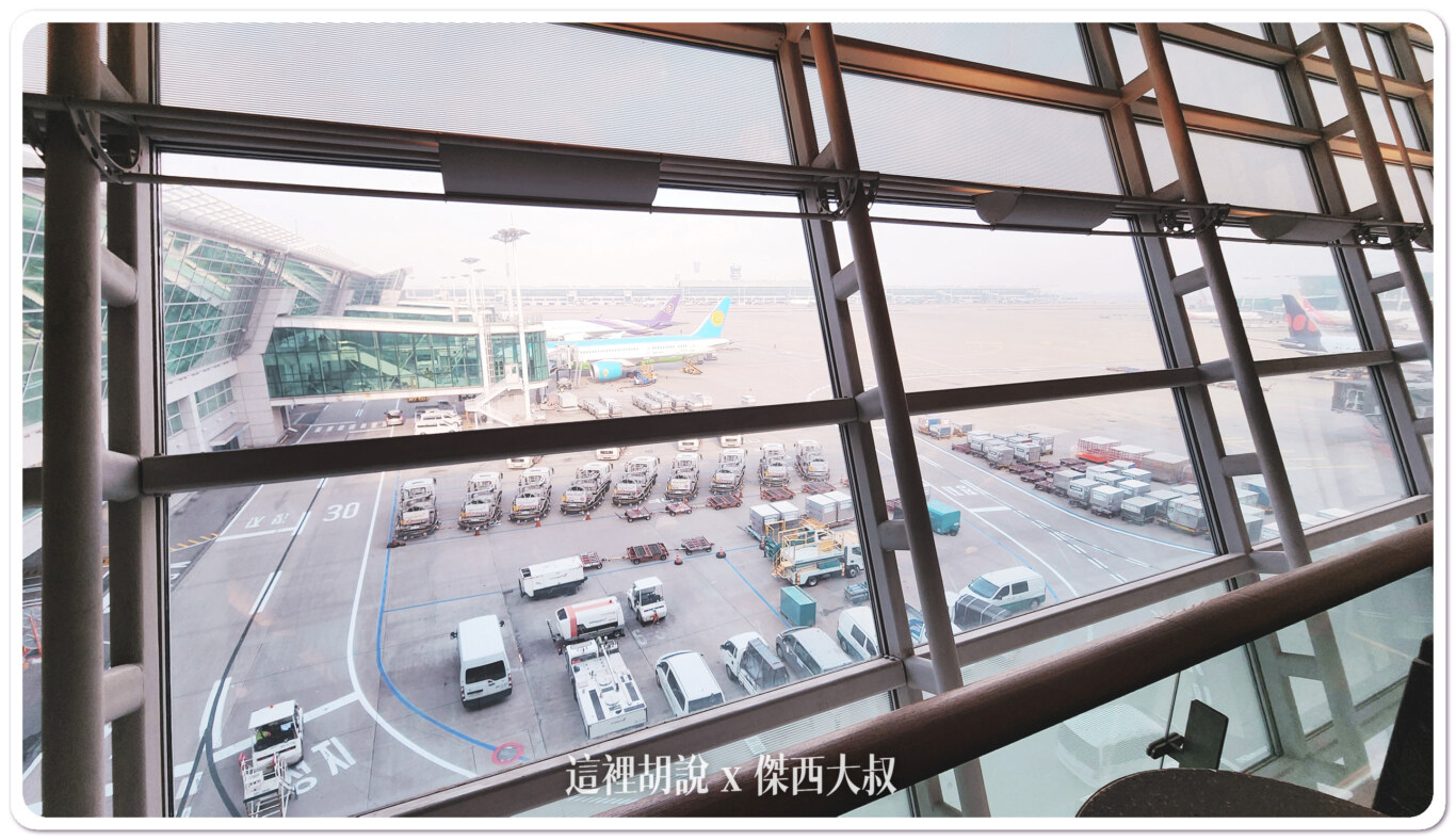 空側作業 韓國仁川機場(ICN) 2023-10:出發前往至波蘭 空側作業 韓國仁川機場(ICN) 2023-10:出發前往至波蘭