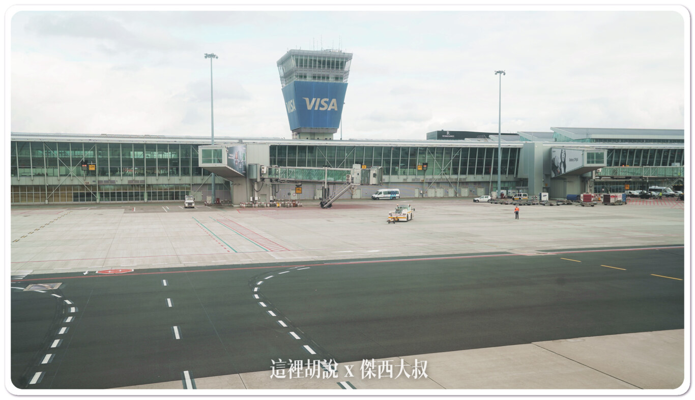 空側作業 波蘭華沙蕭邦機場(WAW) 2023-10：WAW-ICN