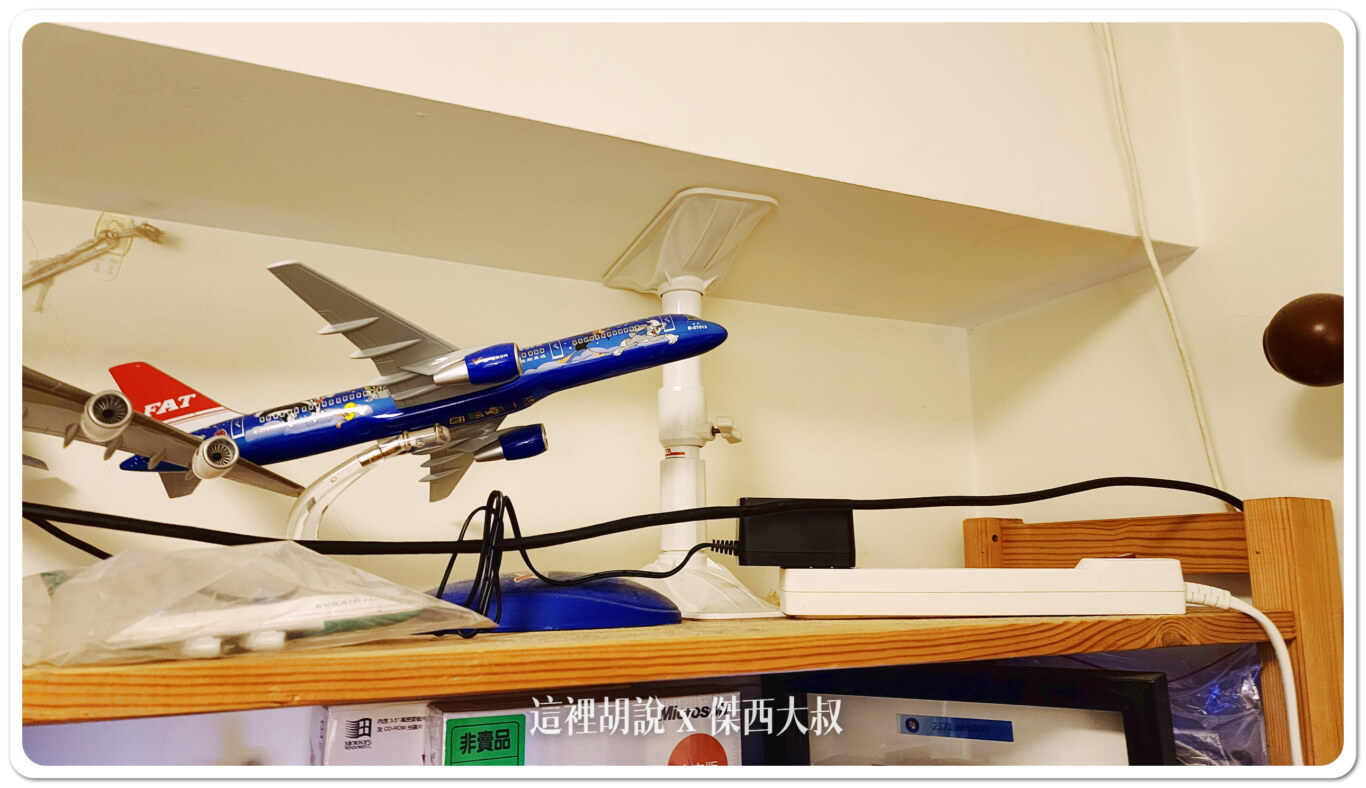 緊急防災用品背包開箱 緊急避難包 看一下日本避難包都準備了些什麼：同場加映：櫃子要有防倒裝置