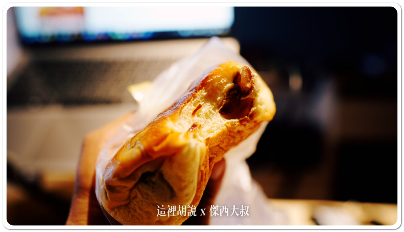 還有金時紅豆麵包 還有金時紅豆麵包