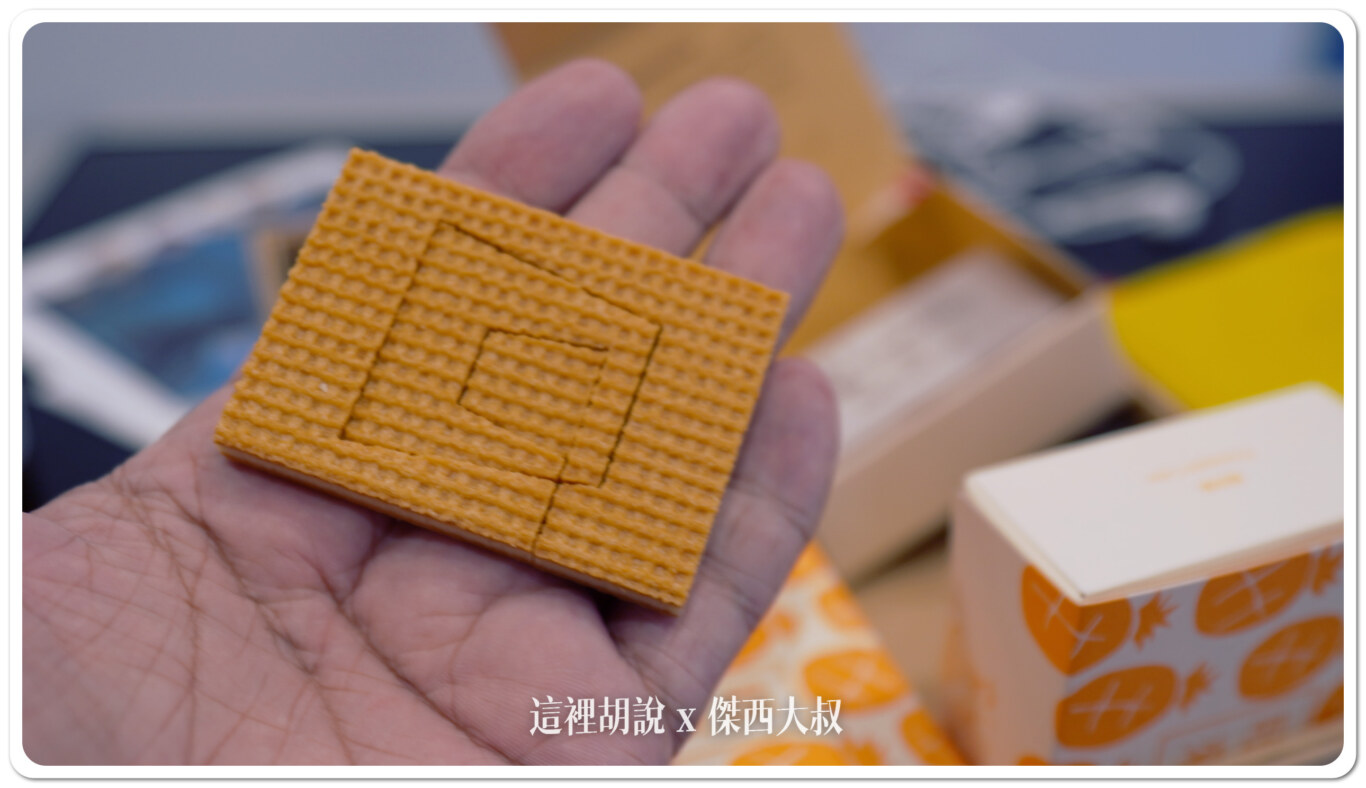 Computex 2024：乖乖聯名商品、給媒體的有心紀念品 台灣造型的台灣香蕉餅乾：給媒體的微熱山丘特製禮盒