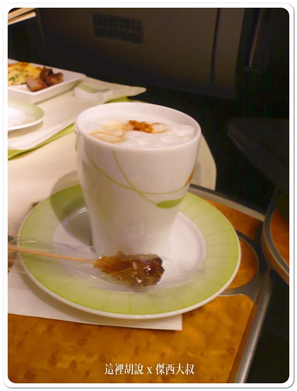長榮航空飛行紀錄 777 桂冠艙初體驗 SEA-TPE 2009 已經消失的777長榮桂冠艙 - 這裡胡說 JL TALKS
