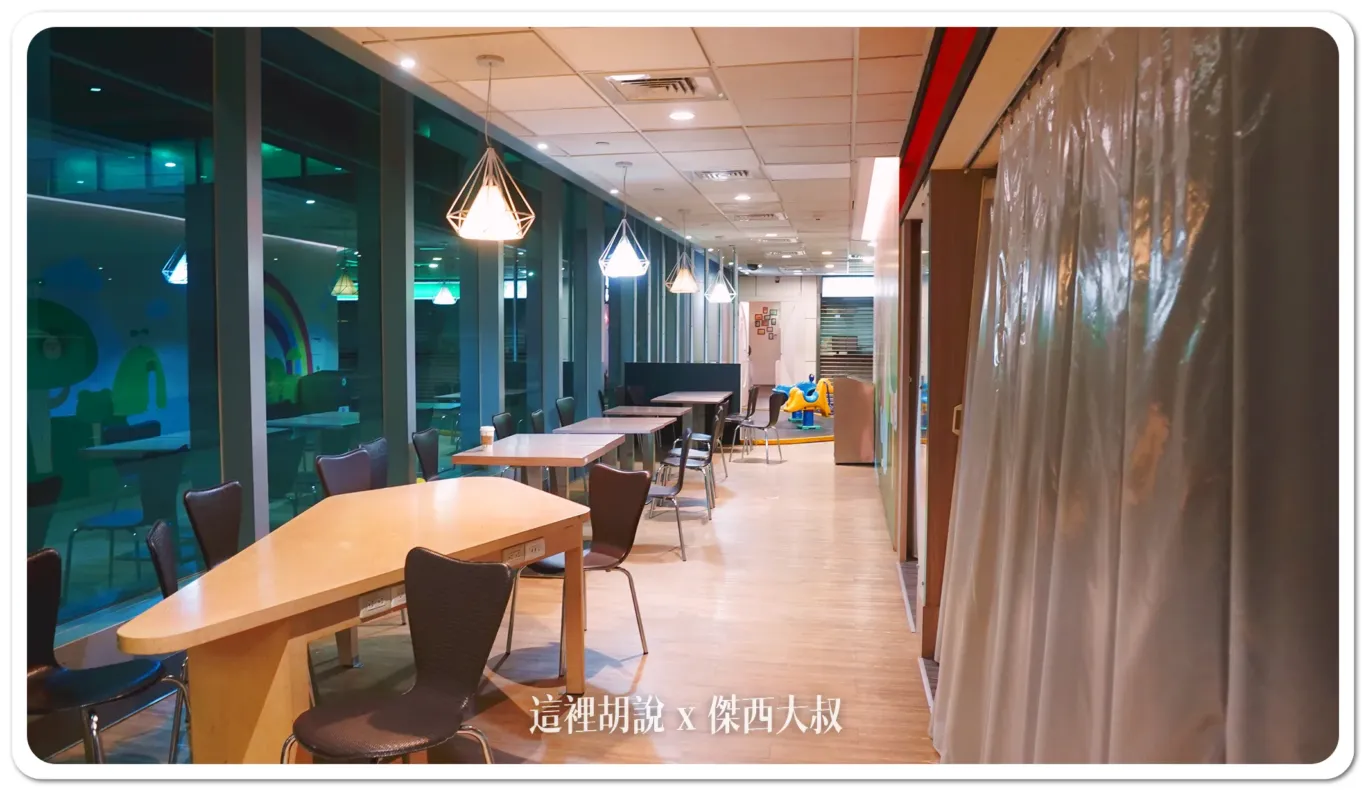 睡在桃園機場 走訪全機場 過夜.住宿.休息.打地鋪選擇 睡在機場系列:第二航廈 睡在桃園機場 走訪全機場 過夜.住宿.休息.打地鋪選擇 睡在機場系列:第二航廈