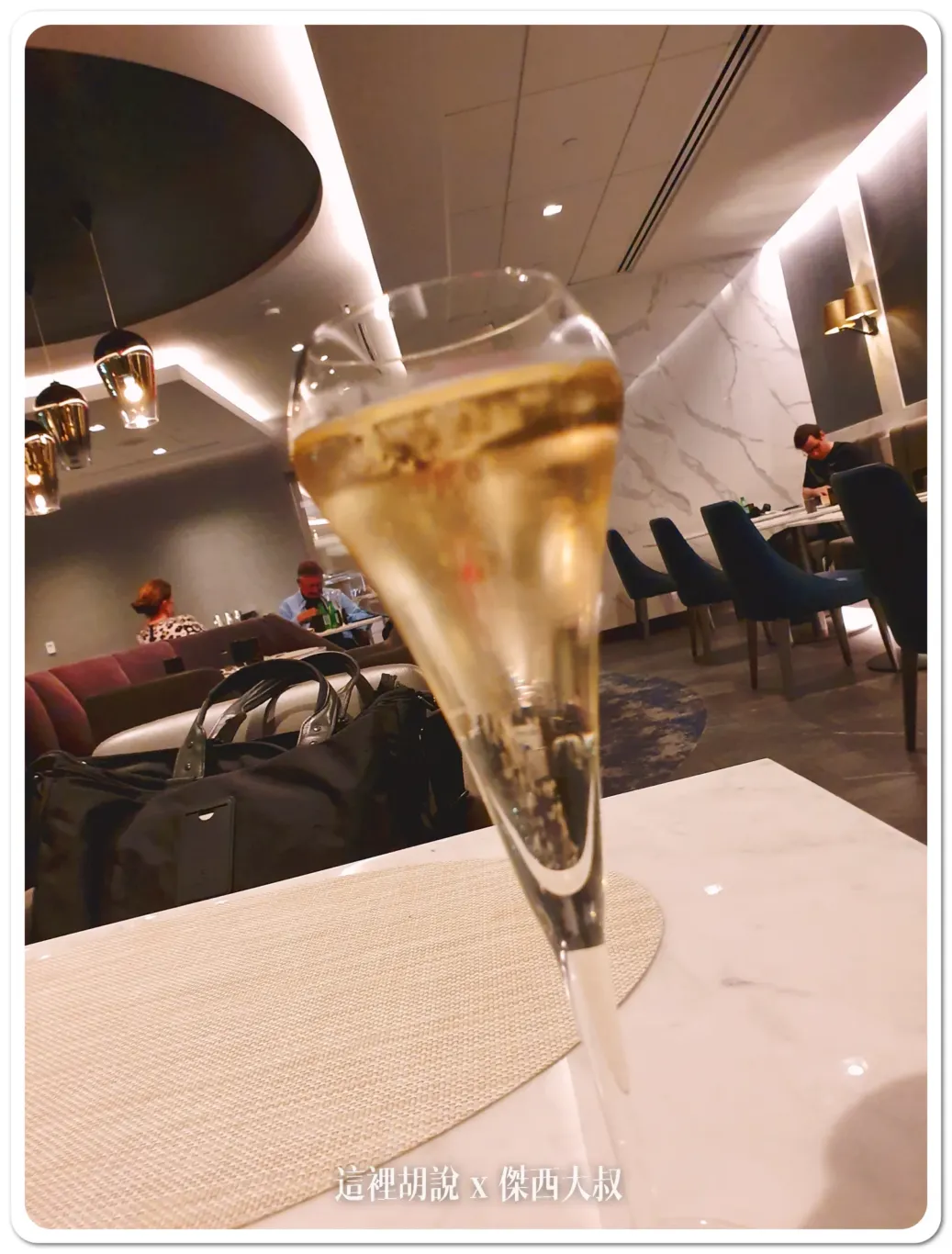 喝酒不開車 開車不喝酒 未滿十八歲請勿飲酒