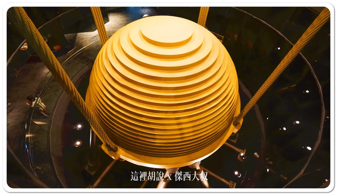 開箱貴賓才能去的神秘101層  上去不只是看風景 台灣最高的野餐 台北101 「秘境花園觀景台」：風阻尼球