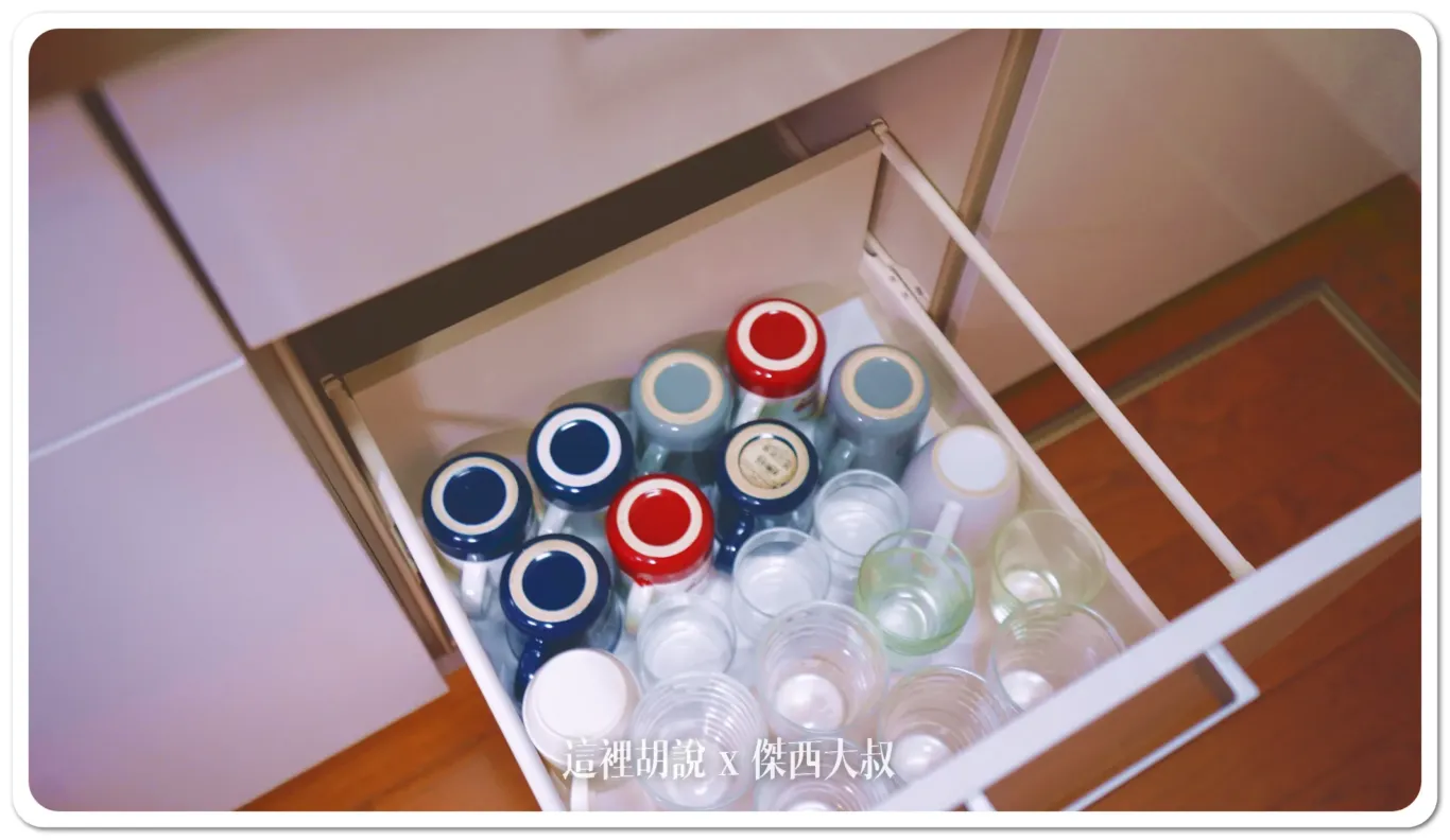 慢活東京的一個角落 JR山手線駒込東京民宿 Triphome Ikebukuro Tokyo 轉角就有超市：廚房設備