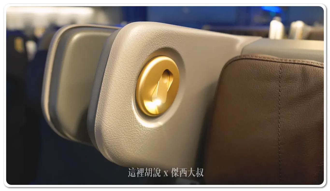 Simply push the light out to use it; no additional switch is required.