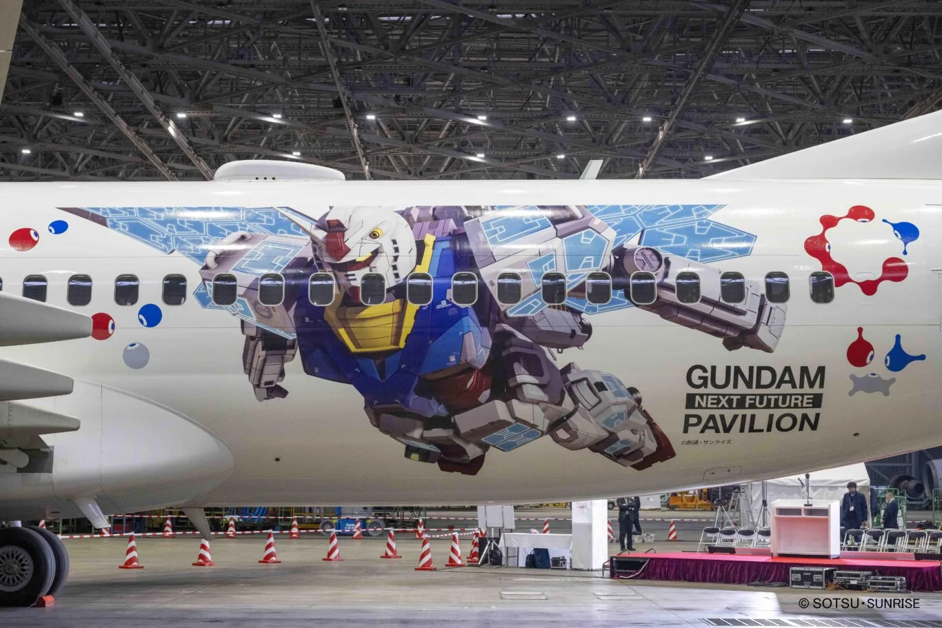 日本航空宣佈推出剛 世界博覽會版本 鋼彈限定圖裝 JAL GUNDAM JET - 這裡胡說 JL TALKS