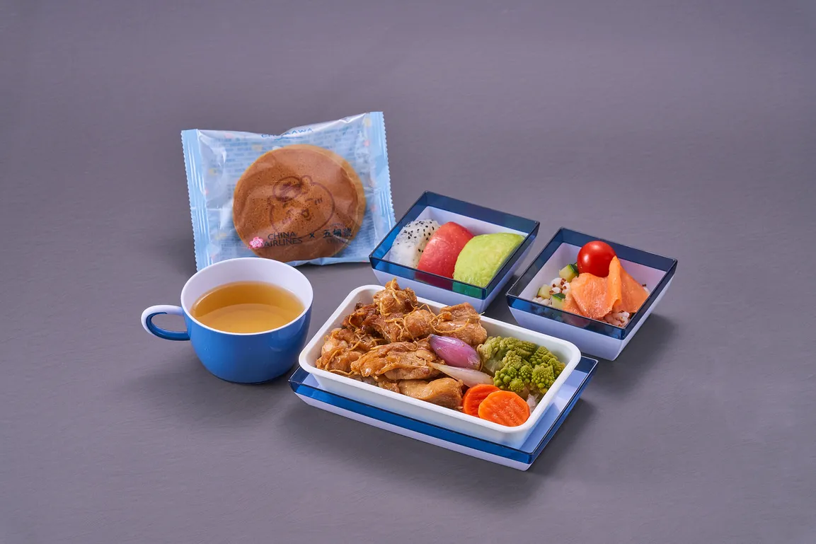 經濟艙 頤宮-啫啫滑雞飯