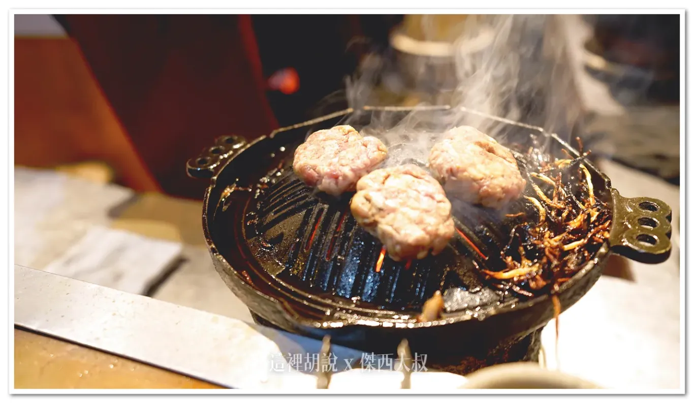 北海道札幌 狸小路 成吉思汗烤肉 山小屋 在地農場合作．獨家醬汁：成吉思汗烤肉