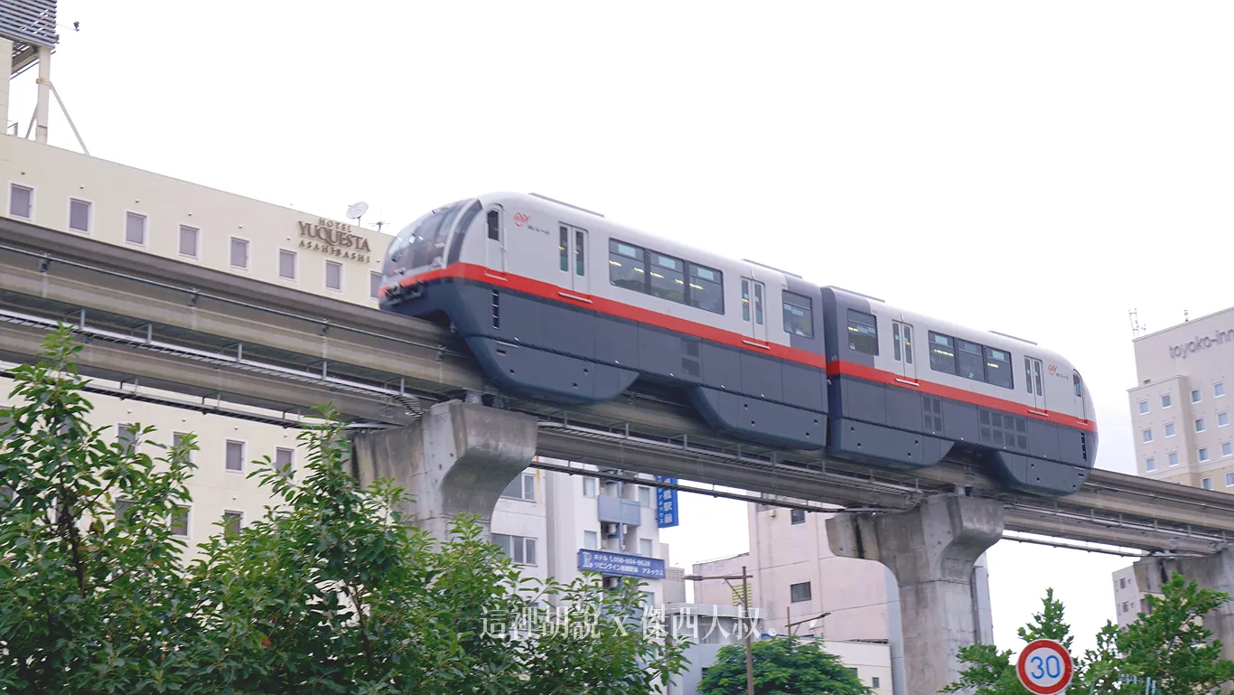 沖繩那霸自由行 搭乘單軌電車 最方便:車站/車體 沖繩那霸自由行 搭乘單軌電車 最方便:車站/車體
