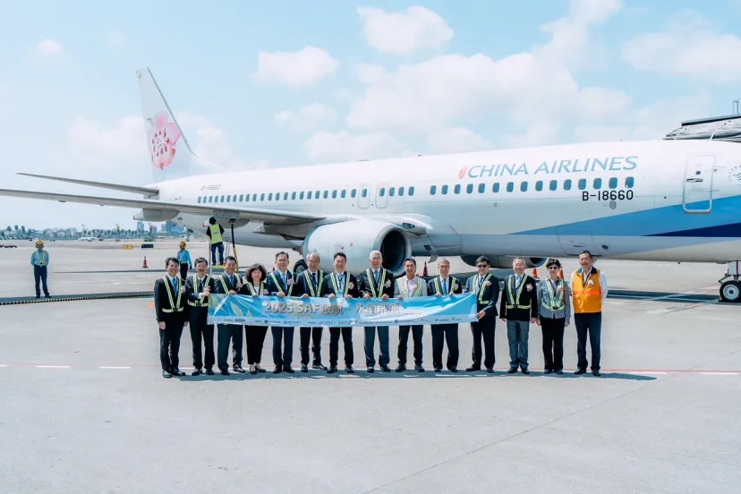 開創國內航空業新局 華航與台塑石化簽署永續航空燃油合作備忘錄 - 這裡胡說 JL TALKS