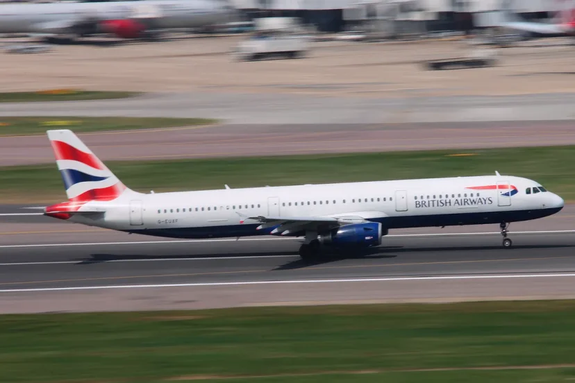 英國航空(British Airways)70 億英鎊轉型投資計畫引進尖端技術,助航空公司營運表現創下歷史新高 - 這裡胡說 JL TALKS 英國航空(British Airways)70 億英鎊轉型投資計畫引進尖端技術,助航空公司營運表現創下歷史新高 - 這裡胡說 JL TALKS