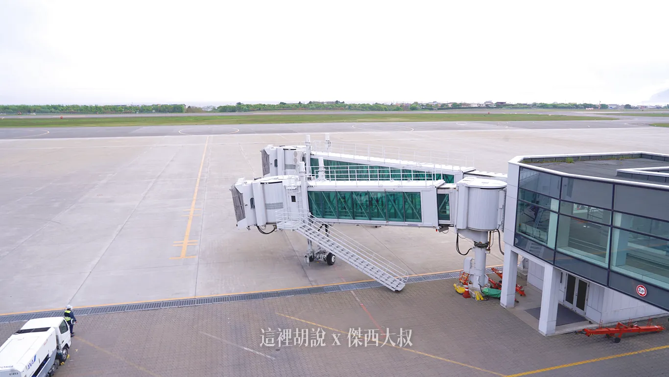 空側作業 日本函館機場(HKD) 2025-03  - 這裡胡說 JL TALKS