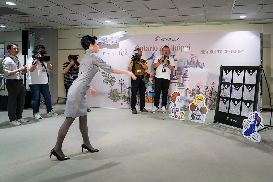 星宇航空每週四班直飛加州安大略 郭泓志開球啟航 - 這裡胡說 JL TALKS