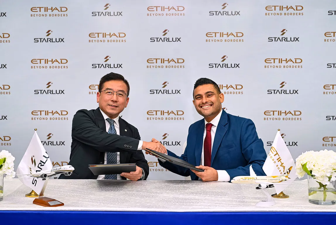 星宇航空與阿提哈德航空簽署共掛班號合作協議 攜手拓展全球航網，為歐洲航線搶先佈局 - 這裡胡說 JL TALKS