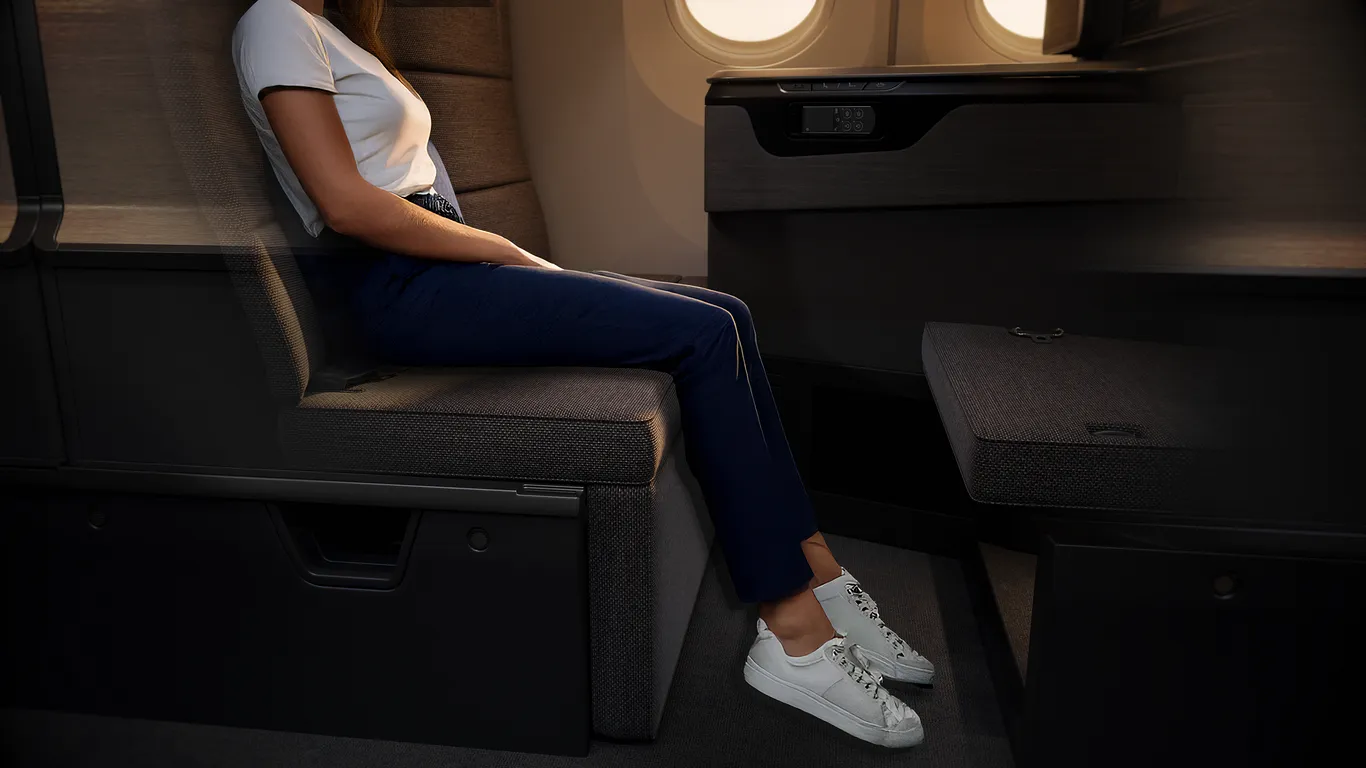 全日本空輸 (All Nippon Airways) 推出新版本「THE Room FX」超大尺寸座椅,將商務艙提升至全新境界:關於「THE Room FX」- 透過創新提升舒適度 全日本空輸 (All Nippon Airways) 推出新版本「THE Room FX」超大尺寸座椅,將商務艙提升至全新境界:關於「THE Room FX」- 透過創新提升舒適度