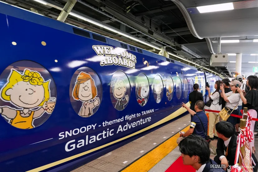南海電鐵 Rapi:t 特急列車「PEANUTS x STARLUX」星宇航空史努比彩繪塗裝 將於 6 月 29 日開始運行！跟著史努比與夥伴們啟程奔向宇宙 - 這裡胡說 JL TALKS
