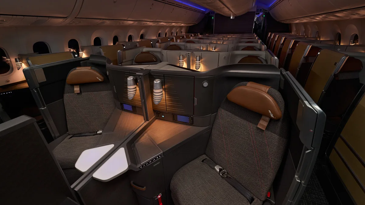 美國航空 (American Airlines) 將在今年冬天推出更多配備頂級旗艦套房 (Flagship Suite) 座椅的航線，讓旅行更加舒適。 - 這裡胡說 JL TALKS
