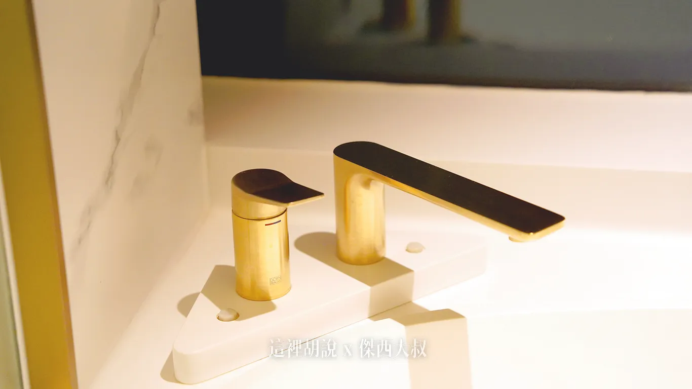 真的覺得他們用的五金件又相對的內斂