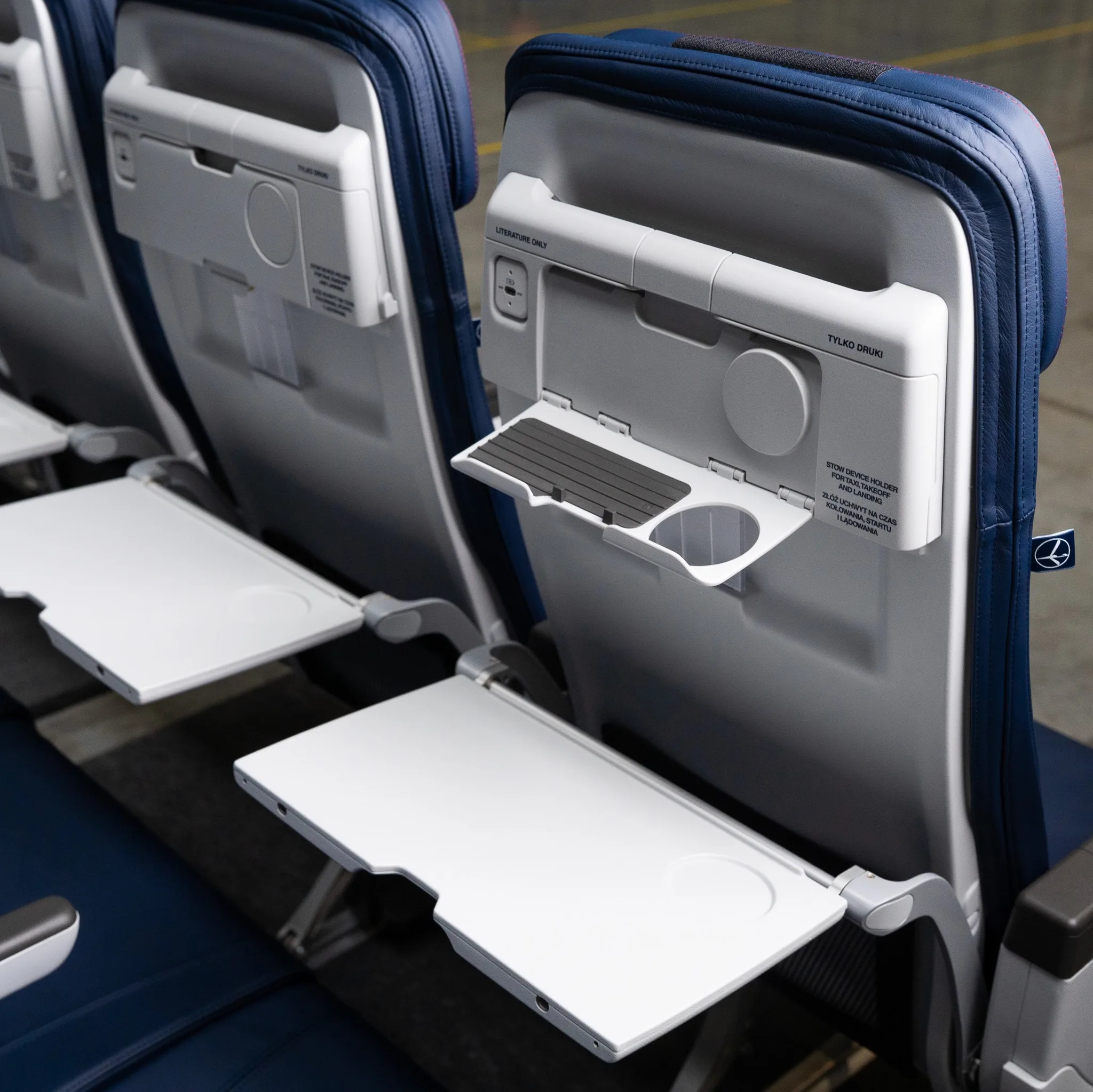 波蘭航空(LOT Polish Airlines) 公布波音737 MAX 8 新座椅設計- 傑西大叔x 這裡胡說