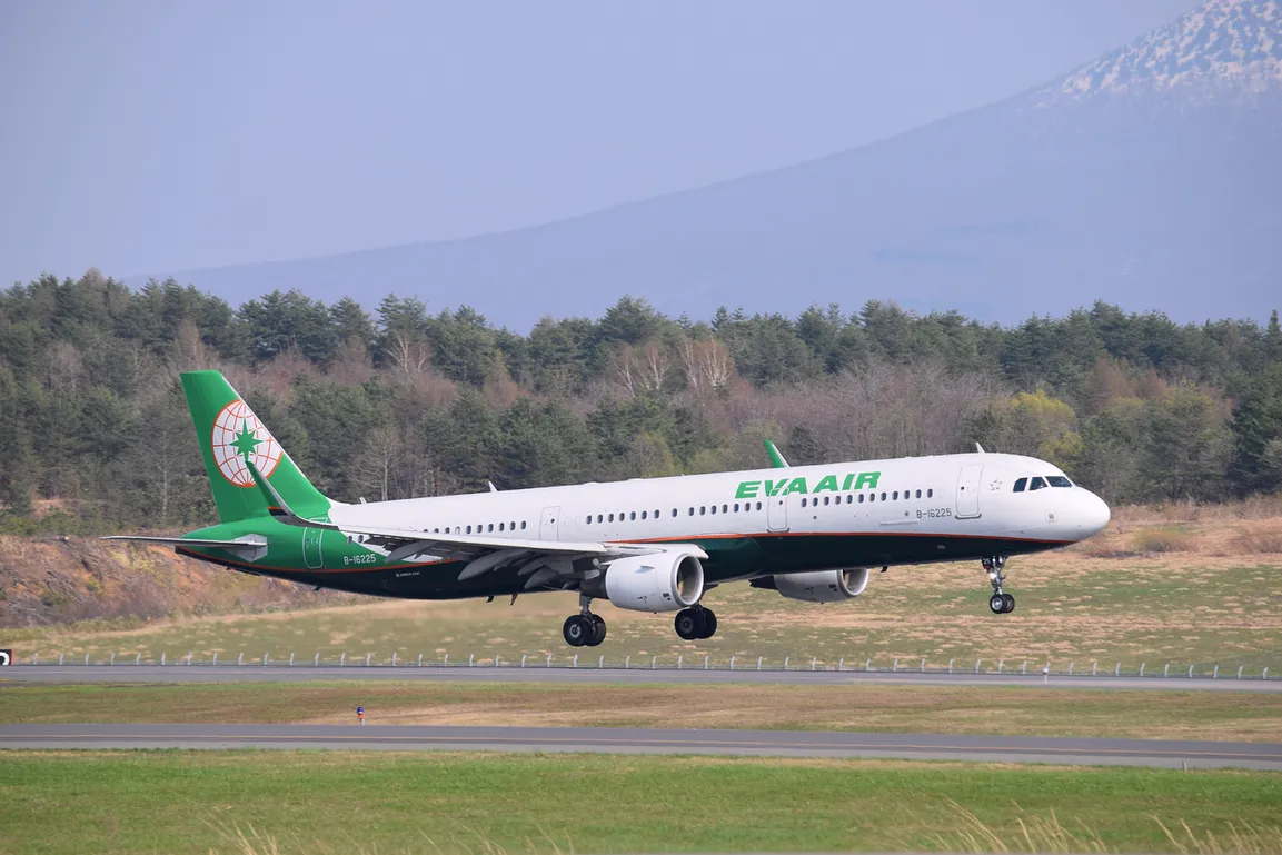 長榮航空將於10月21日開闢桃園-釜山航線，以空中巴士A321-200飛航，時間安排午後起飛，讓旅客不累不趕、輕鬆出遊，即日起可於長榮航空官網訂位及購票。