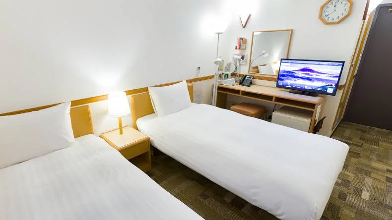 北海道 札幌逛街熱區 薄野住宿 超精華分區介紹 傑西直接分成四區：第一分區