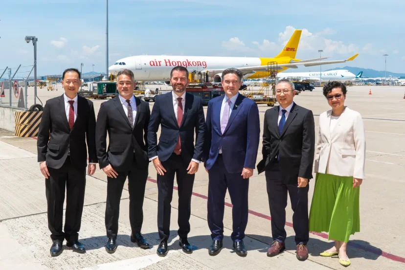DHL Express與國泰集團簽訂新協議 推動可持續航空燃油於亞洲的生產與應用 - 這裡胡說 JL TALKS DHL Express與國泰集團簽訂新協議 推動可持續航空燃油於亞洲的生產與應用 - 這裡胡說 JL TALKS