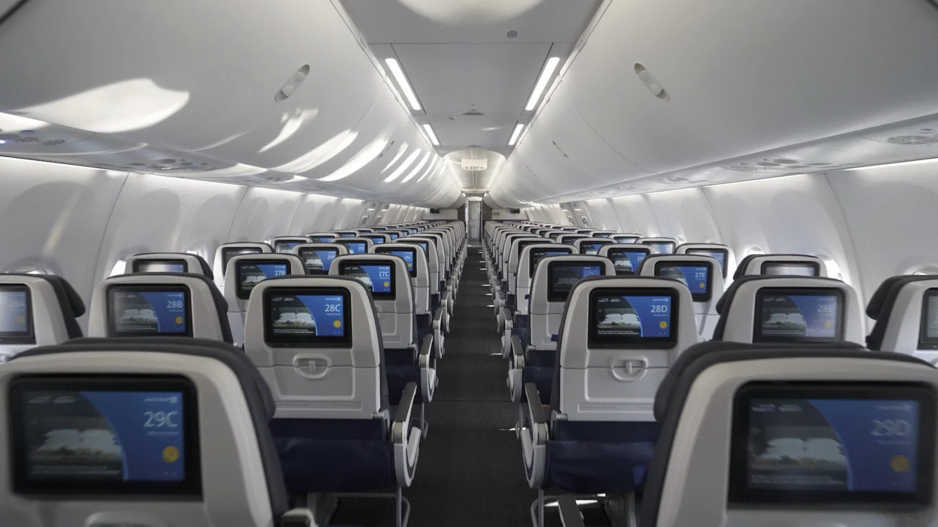 經濟艙 737 MAX客艙空間 經濟艙 737 MAX客艙空間
