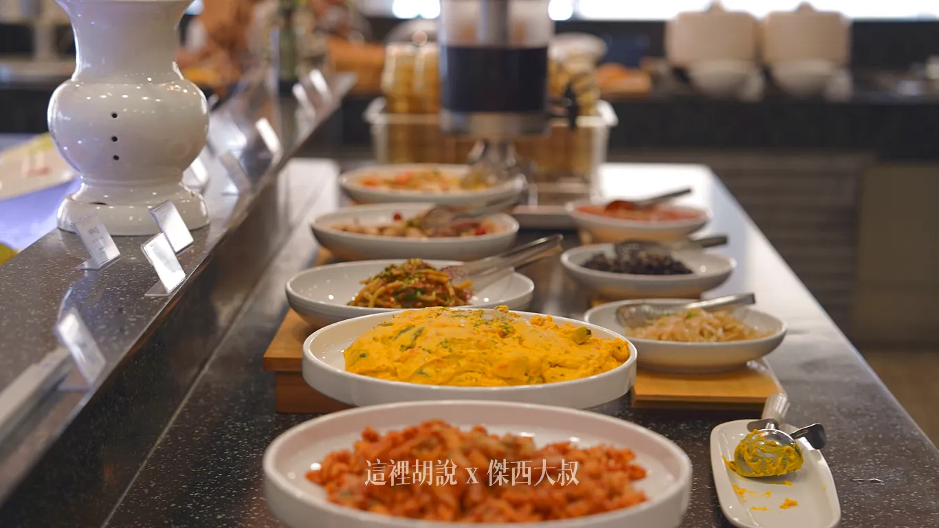 釜山南埔/影島 愛德拉酒店 Hotel ADELA 影島大橋旁/樂天超市百貨：取餐台