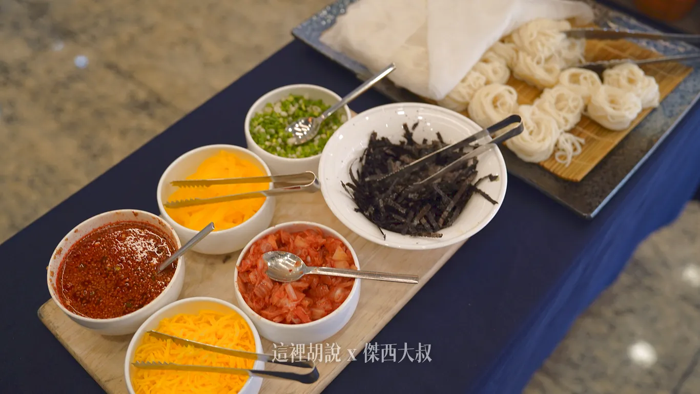 搭配素麵的泡菜