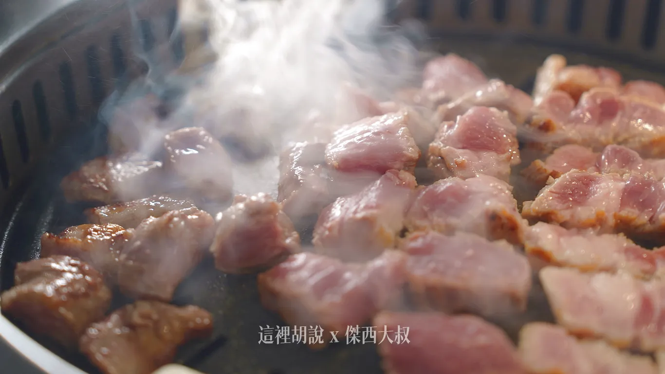 接下來就只需要等著其他面都上色完成就是完美的程度