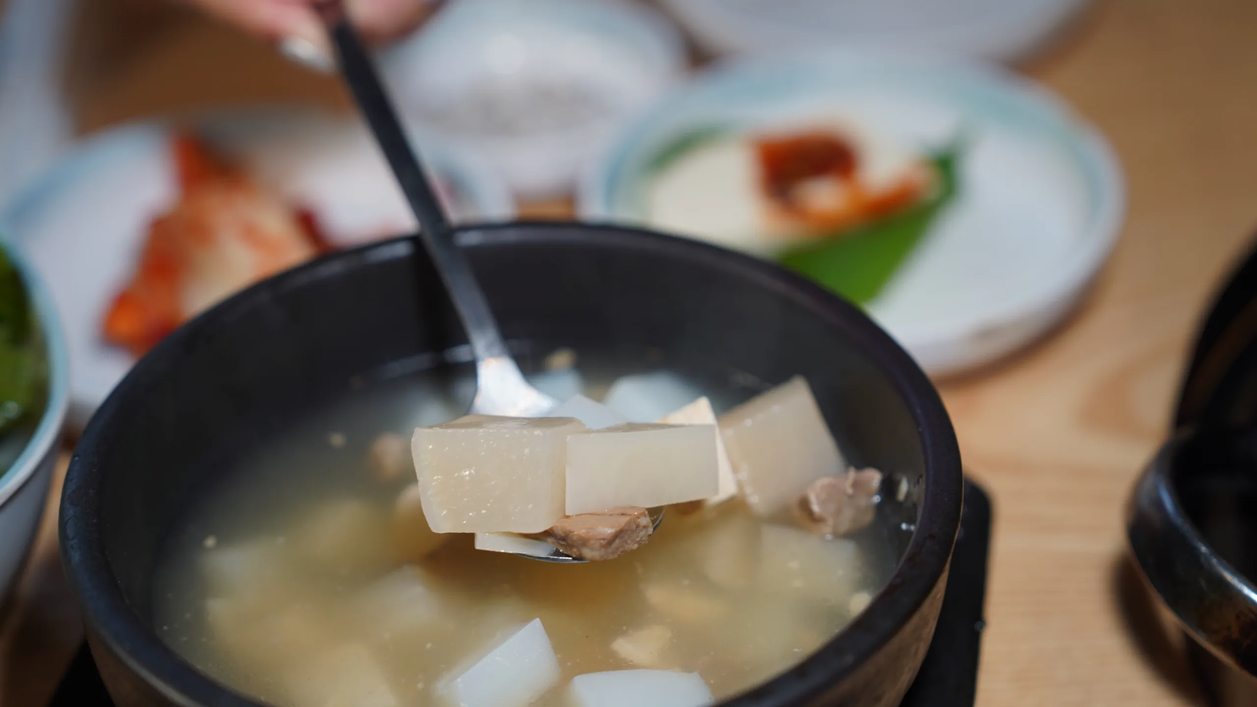 這是一桌一鍋的牛肉湯