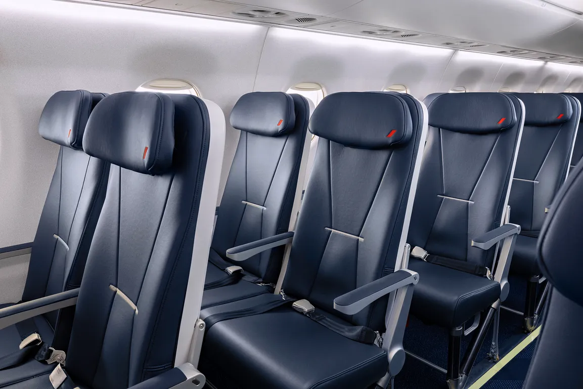 法國航空 (Air France) 啟動其Embraer 190新客艙 - 這裡胡說 JL TALKS