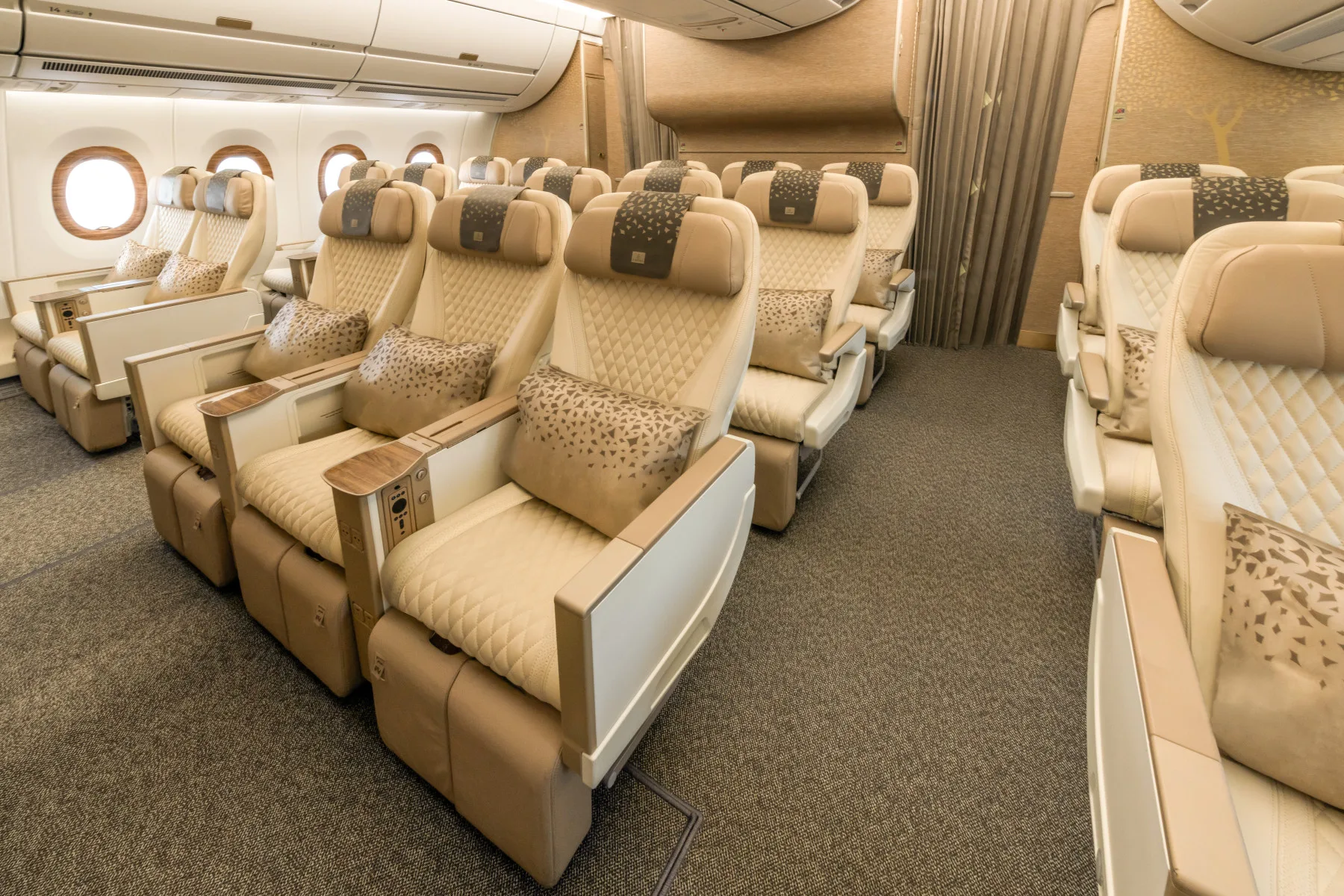阿聯酋航空將A350客機部署至杭州航線 - 這裡胡說 JL TALKS 阿聯酋航空將A350客機部署至杭州航線 - 這裡胡說 JL TALKS
