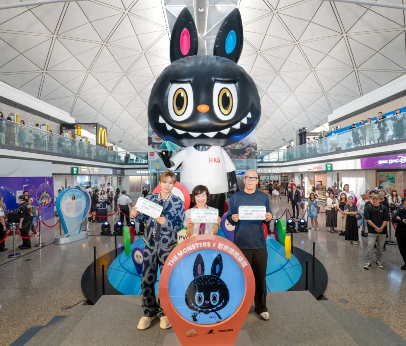 香港國際機場與藝術家龍家昇合作 展出專為機場創作、全球最巨大THE MONSTERS裝置 機場限量版LABUBU公仔登場 - 這裡胡說 JL TALKS 香港國際機場與藝術家龍家昇合作 展出專為機場創作、全球最巨大THE MONSTERS裝置 機場限量版LABUBU公仔登場 - 這裡胡說 JL TALKS