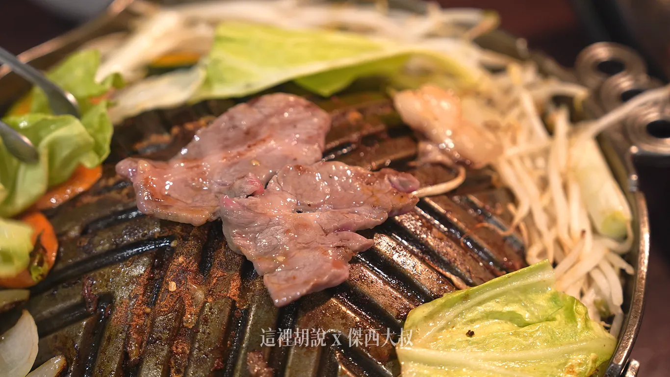 北海道函館 箱館成吉思汗烤肉 羊の家 直上『上等肉』還有道產牛肉：成吉思汗烤肉