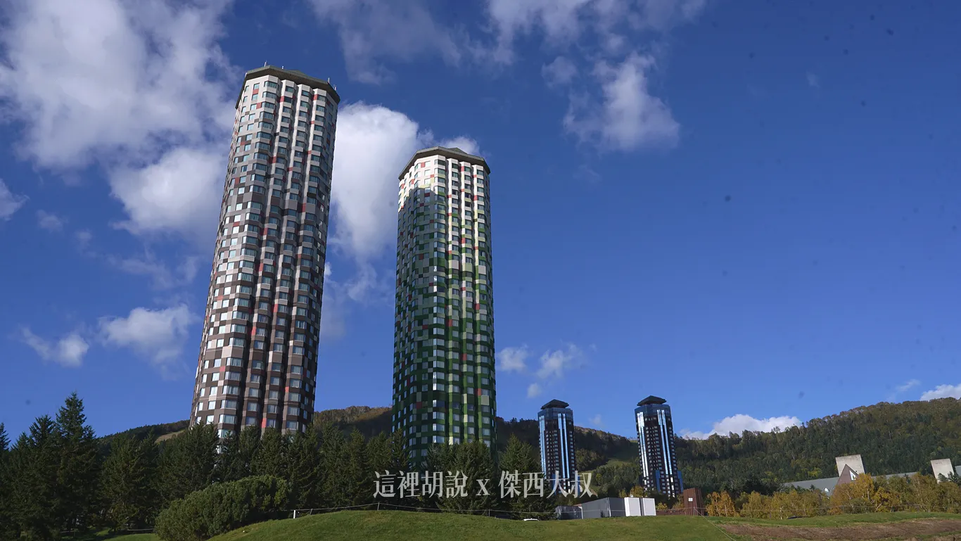 Two towers on the left, RISONARE towers on the right