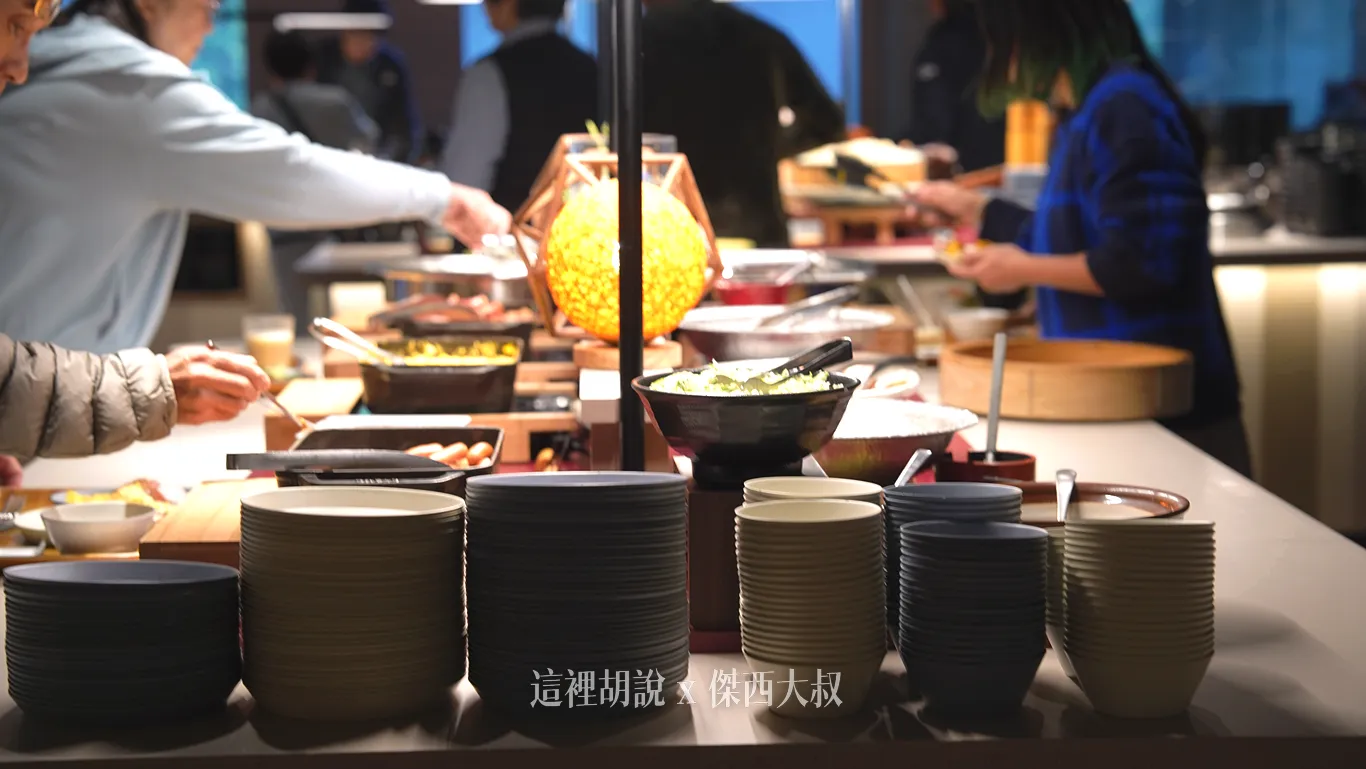 餐具的選擇上,傑西也覺得很有質感 餐具的選擇上,傑西也覺得很有質感