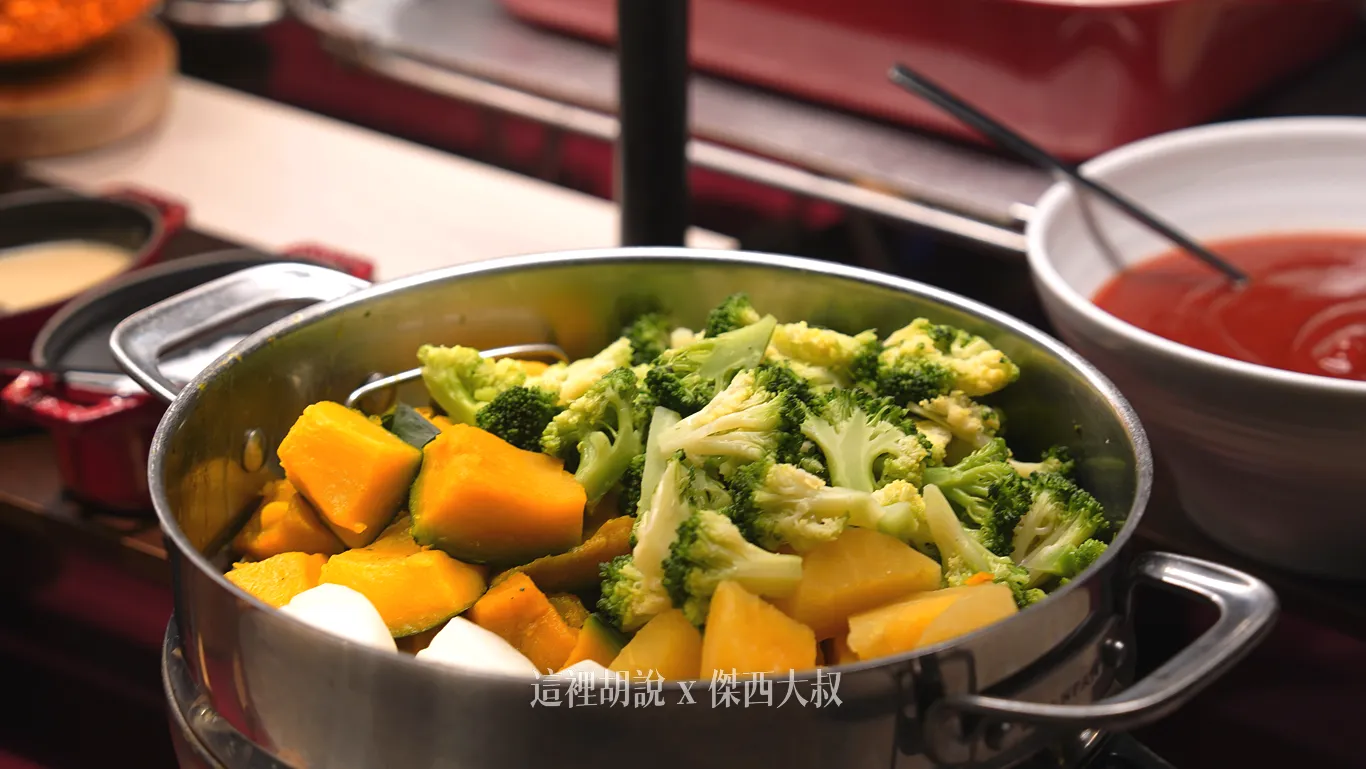 也有清蒸蔬菜,算是素食友善的一間餐廳 也有清蒸蔬菜,算是素食友善的一間餐廳