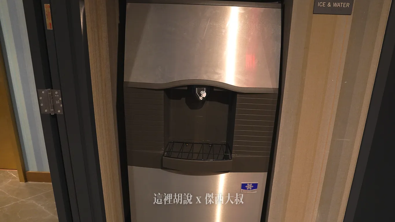 美國的製冰機都非常的大台