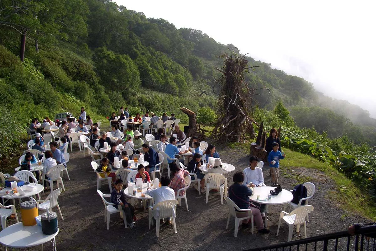 一開始的時候早晨咖啡廳,是非常的簡陋照片:星野集團網站 一開始的時候早晨咖啡廳,是非常的簡陋照片:星野集團網站