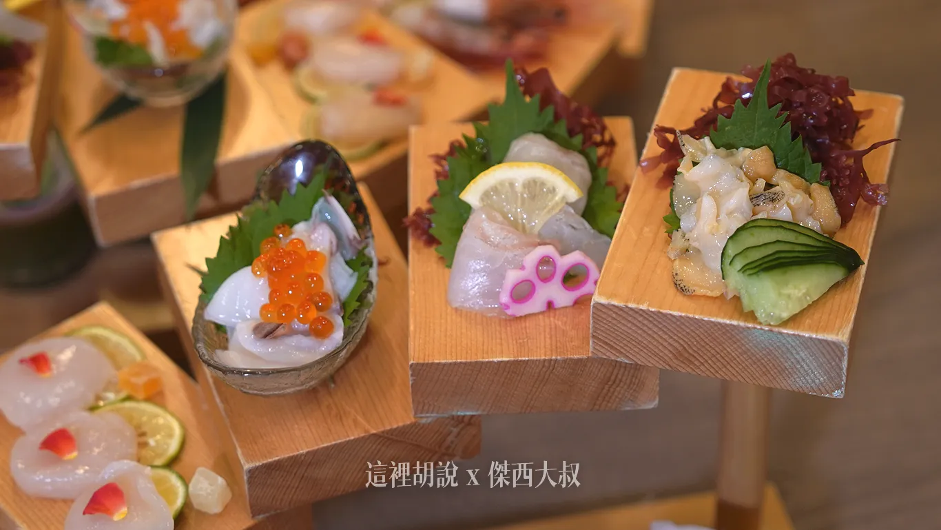 干貝、章魚、鯛魚、鮑魚